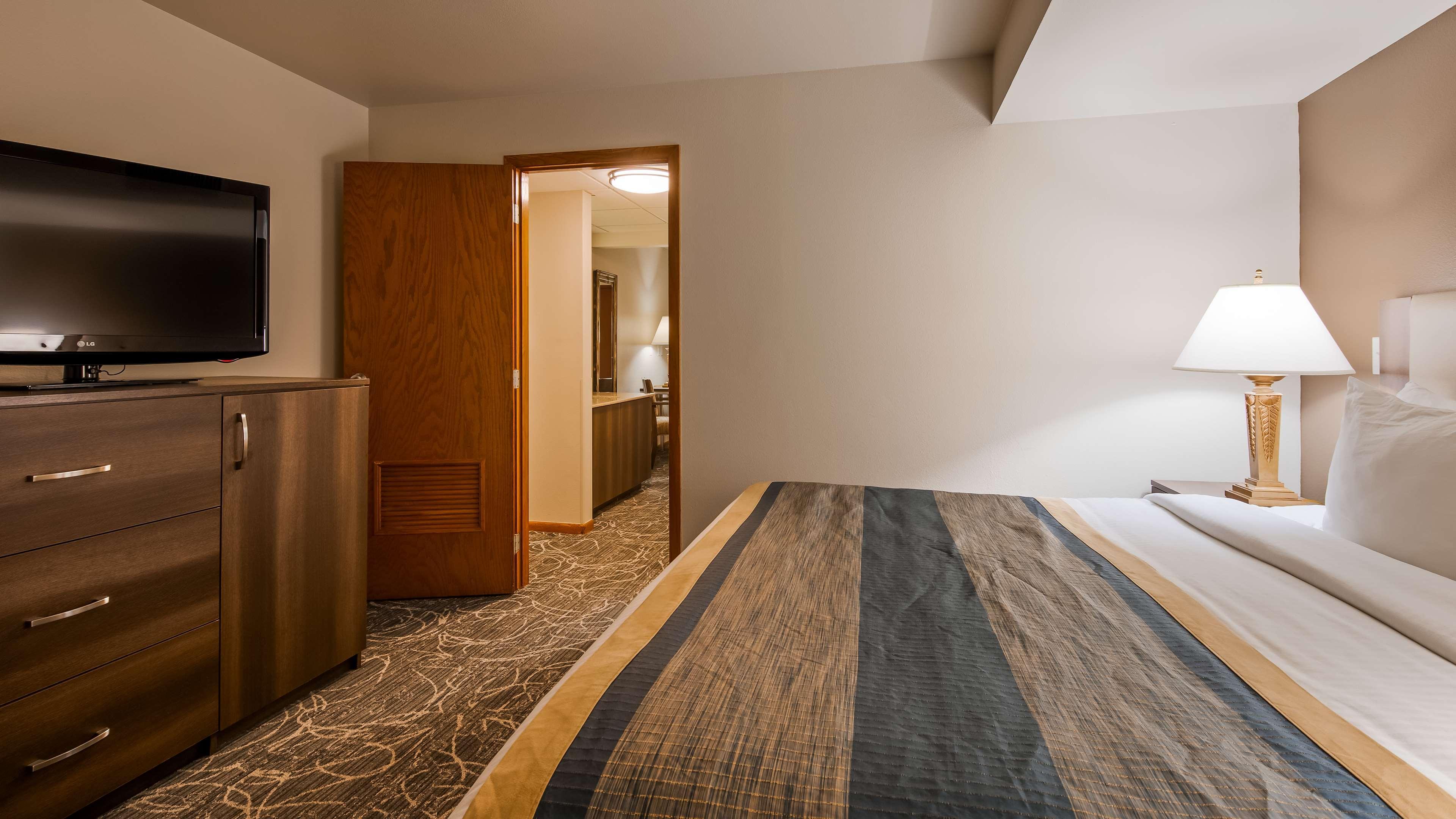 Best Western West Towne Suites Madison Exteriör bild