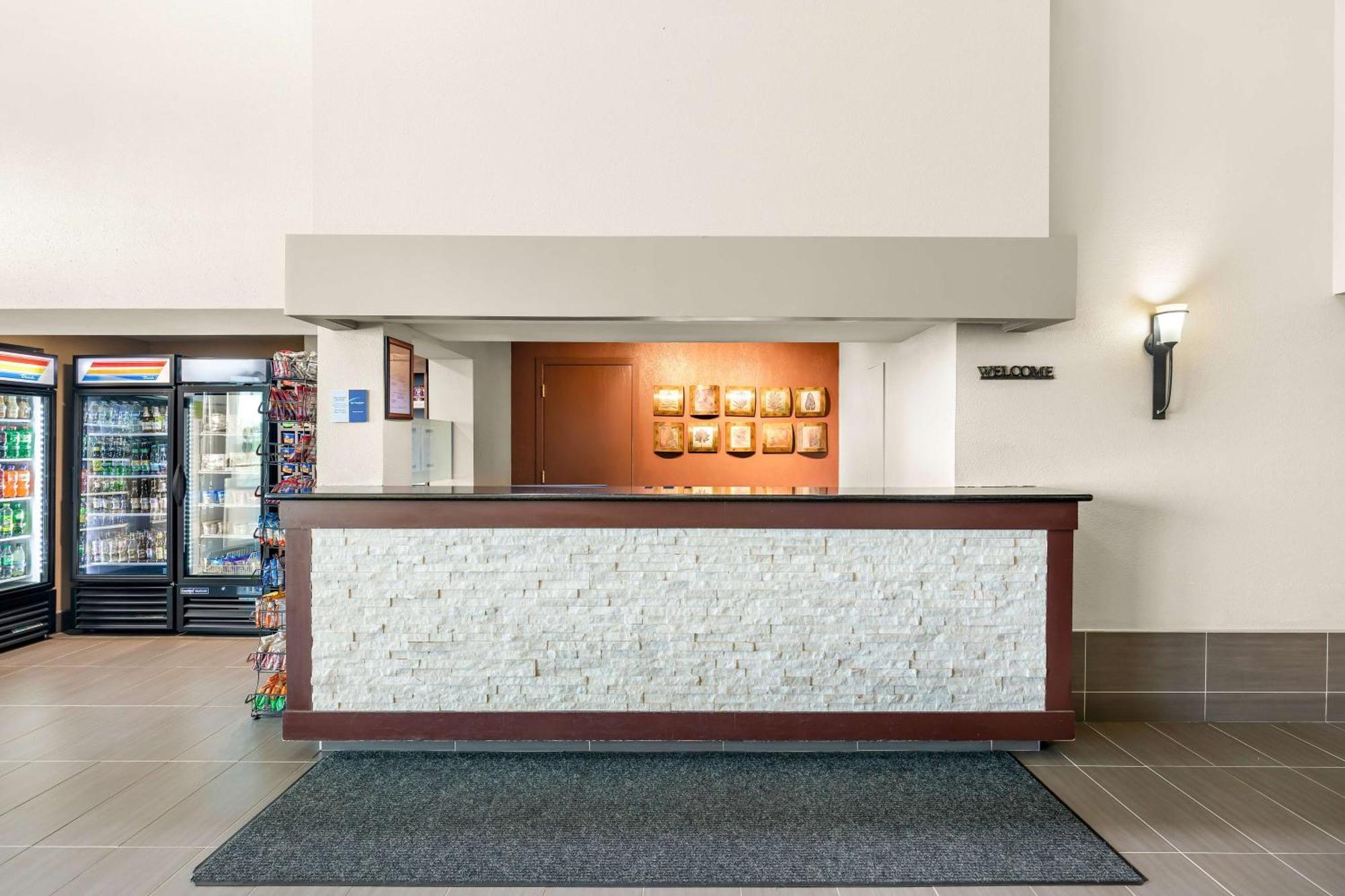 Best Western West Towne Suites Madison Exteriör bild