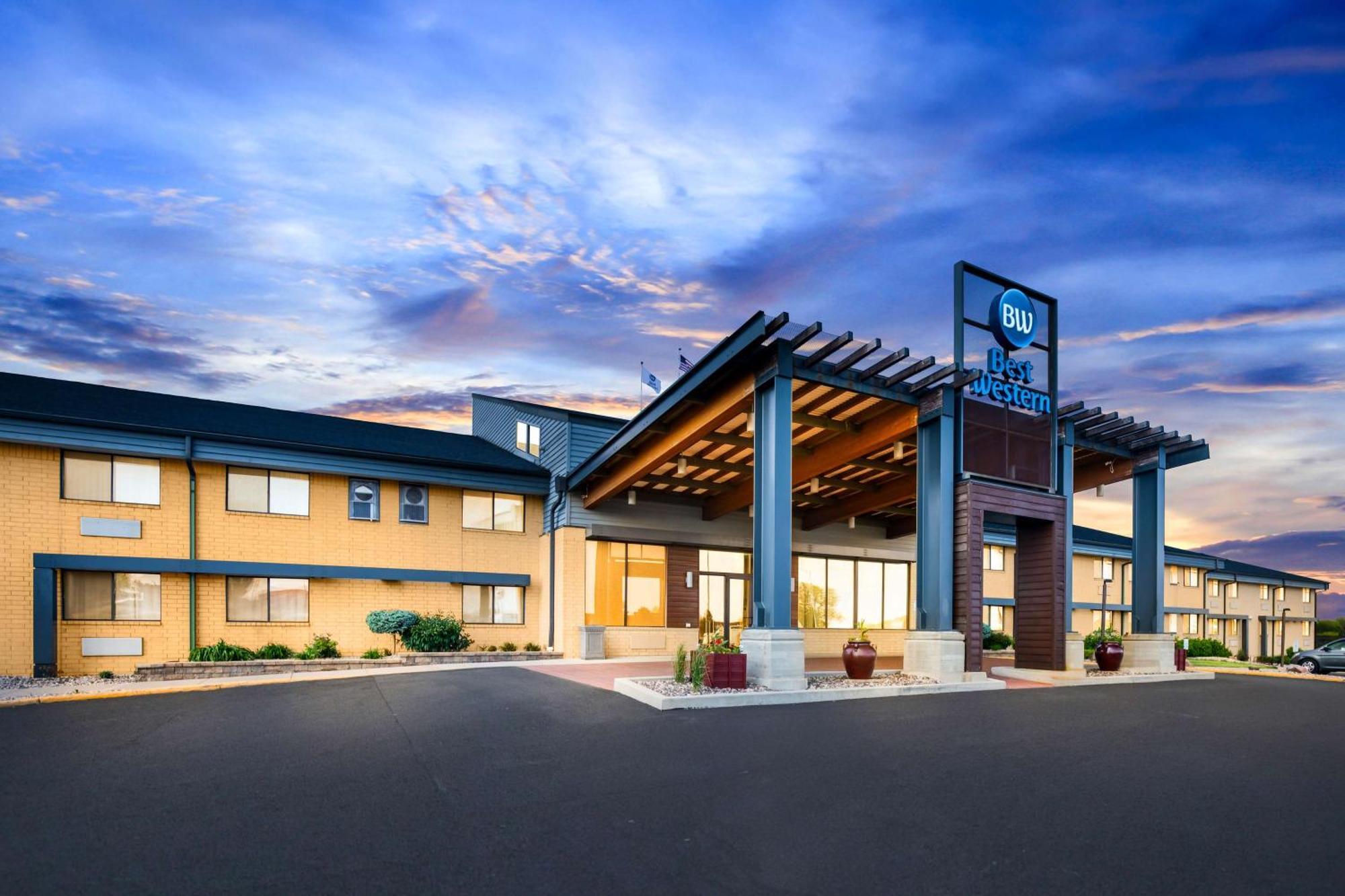 Best Western West Towne Suites Madison Exteriör bild